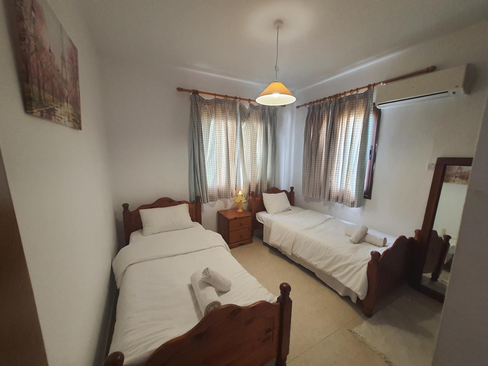 Nice Holiday Apartment Paphos Eksteriør bilde